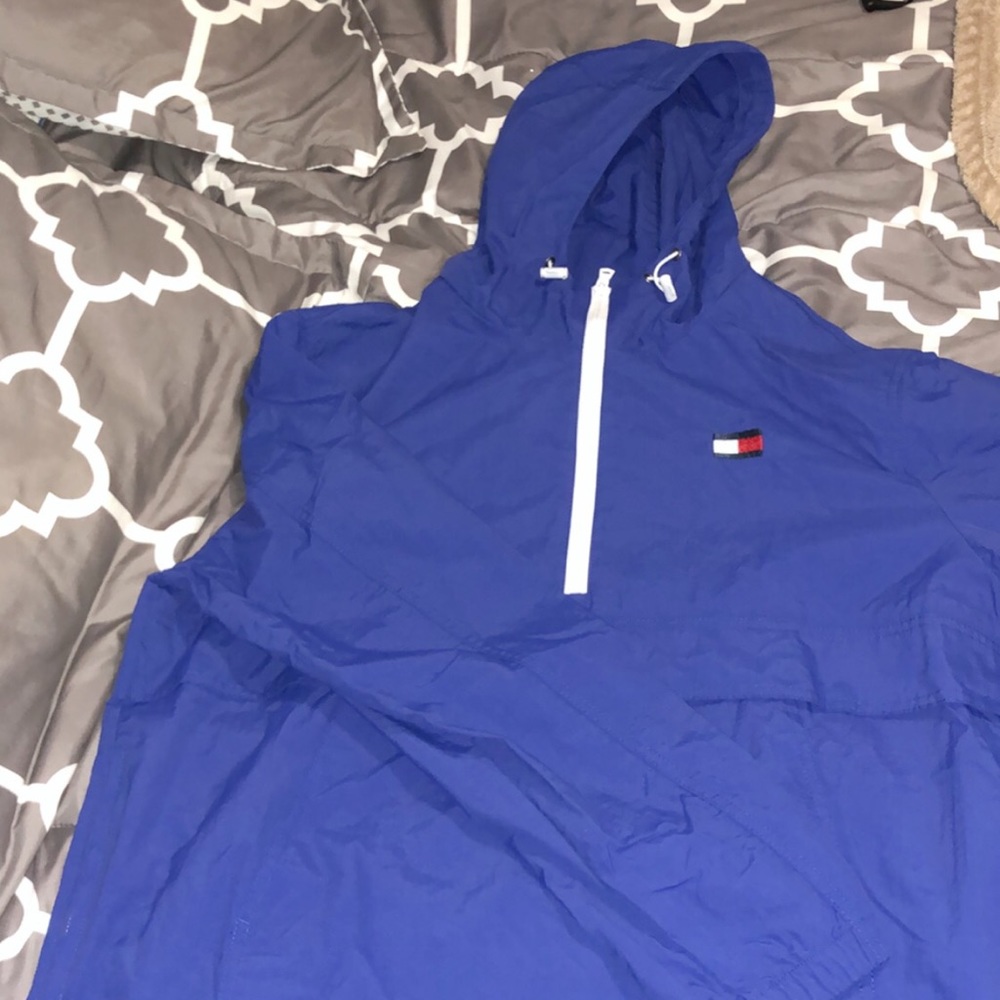 Brand New Tommy Hilfiger windbreaker Half zip